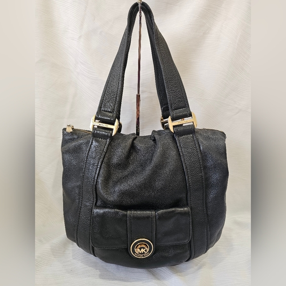 Michael Kors Black Pebbled Leather Hobo Bag Excellent Condition